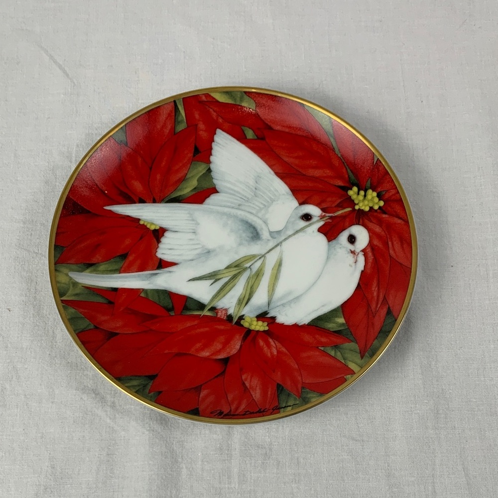 Vintage Franklin Mint Christmas Doves Limited Edition Decorative Plate